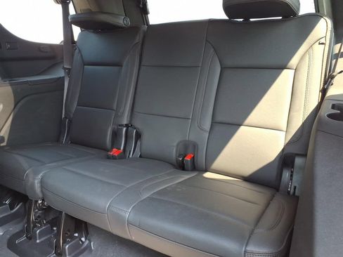 Used 2024 Chevrolet Tahoe High Country w/ LPO, Illumination Package AWD/4WD image 9
