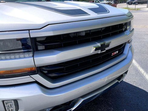Used 2017 Chevrolet Silverado 1500 LT w/ Rally 2 Edition AWD/4WD image 28