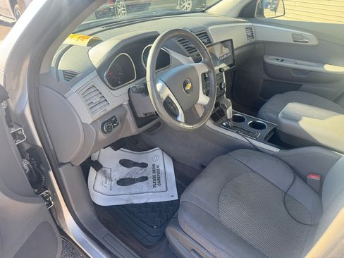 Used 2012 Chevrolet Traverse LS image 11