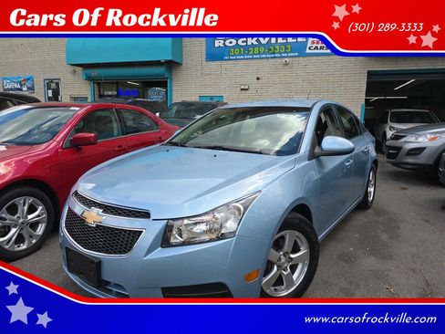 Used 2011 Chevrolet Cruze LT image 2