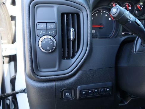 New 2026 GMC Sierra 2500 Pro w/ Convenience Package RWD image 16