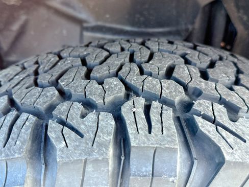 Used 2018 Jeep Wrangler Unlimited Rubicon w/ Steel Bumper Group image 11