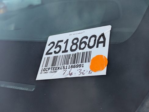 Used 2025 Chevrolet Colorado Trail Boss image 35