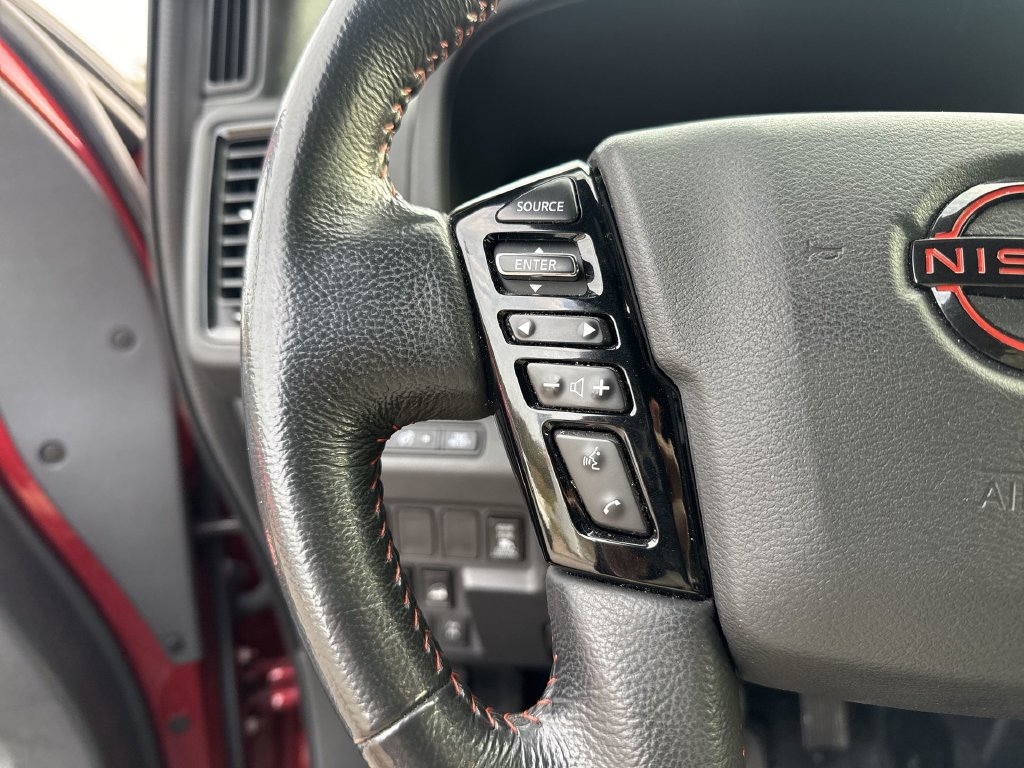 Used 2022 Nissan Frontier PRO-4X AWD/4WD image 17
