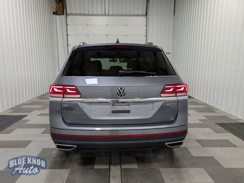 Used 2022 Volkswagen Atlas SE image 3