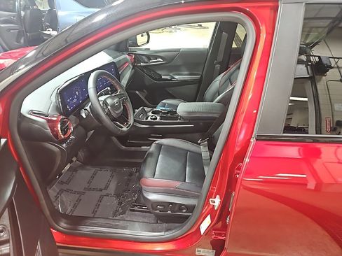 Used 2025 Chevrolet Equinox RS w/ Convenience Package III image 15