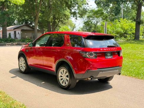 Used 2019 Land Rover Discovery Sport SE AWD/4WD image 6