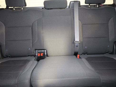 Used 2021 Chevrolet Silverado 1500 LT image 13