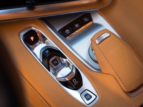 Used 2021 Chevrolet Corvette Stingray Premium Conv w/ Z51 Performance Package image 46