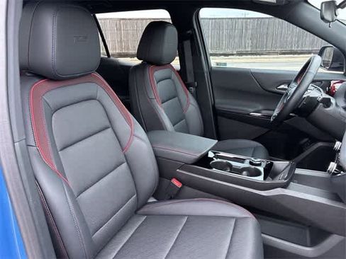 Used 2026 Chevrolet Equinox RS image 22