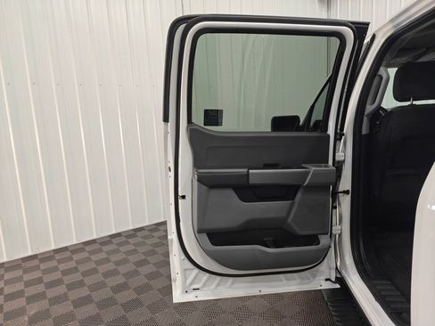 Used 2023 Ford F150 XLT AWD/4WD image 35