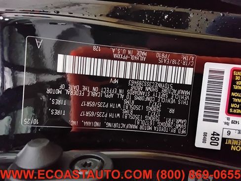 Used 2025 Toyota Sienna XLE FWD image 19