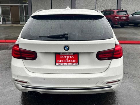 Used 2018 BMW 330i xDrive Wagon image 9
