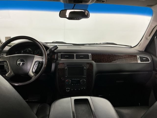 Used 2011 GMC Yukon XL Denali AWD/4WD image 21