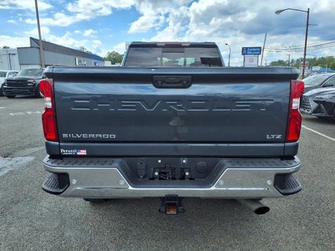 Used 2020 Chevrolet Silverado 2500 LTZ w/ LTZ Plus Package image 4