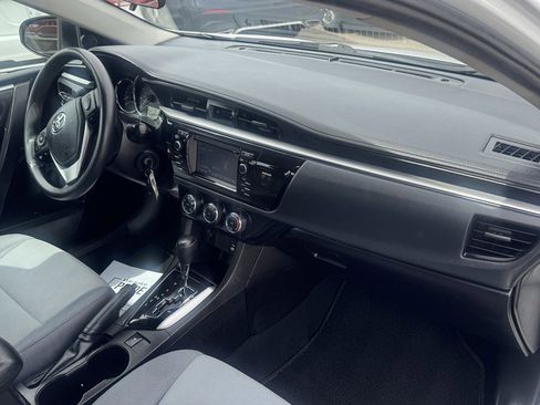 Used 2016 Toyota Corolla L image 25