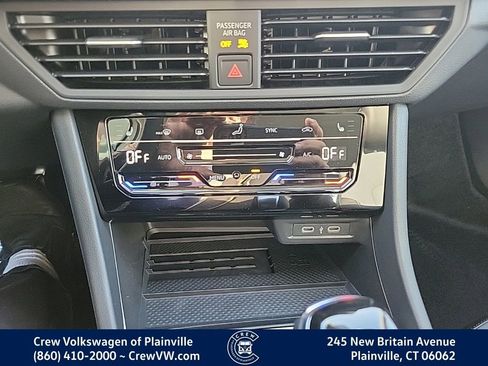 New 2026 Volkswagen Jetta SE image 14