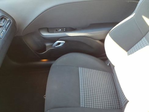 Used 2022 Dodge Challenger R/T w/ Blacktop Package image 32