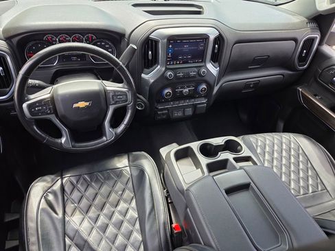 Certified 2022 Chevrolet Silverado 2500 LT w/ Convenience Package AWD/4WD image 7