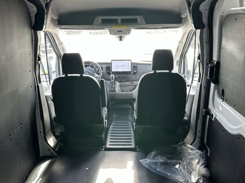 New 2026 Ford Transit 250 Base w/ Load Area Protection Package image 33
