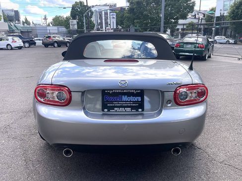 Used 2015 MAZDA MX-5 Miata Sport RWD image 6