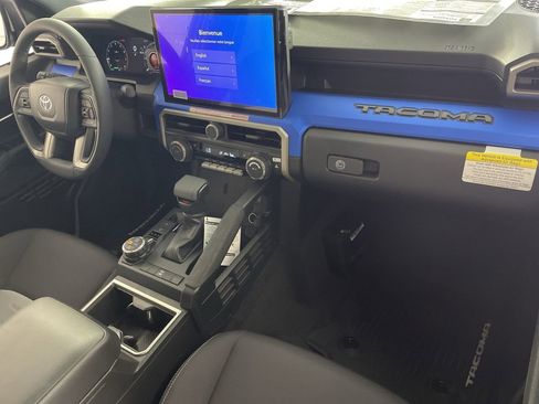New 2025 Toyota Tacoma TRD Off-Road image 25