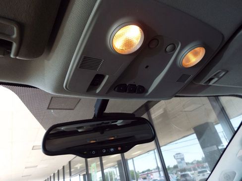 Used 2017 Buick Enclave Premium w/ Experience Buick Package image 34