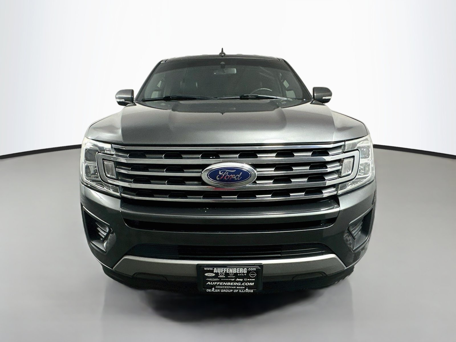 Used 2020 Ford Expedition XLT w/ Equipment Group 202A RWD image 2