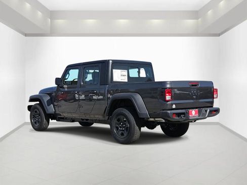 New 2026 Jeep Gladiator Sport AWD/4WD image 3