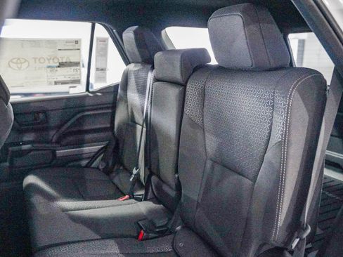 New 2026 Toyota 4Runner SR5 image 21