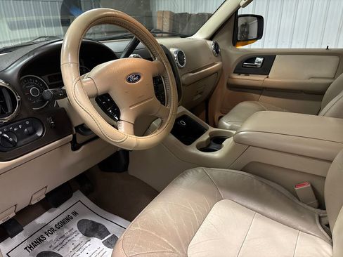 Used 2005 Ford Expedition Eddie Bauer image 17