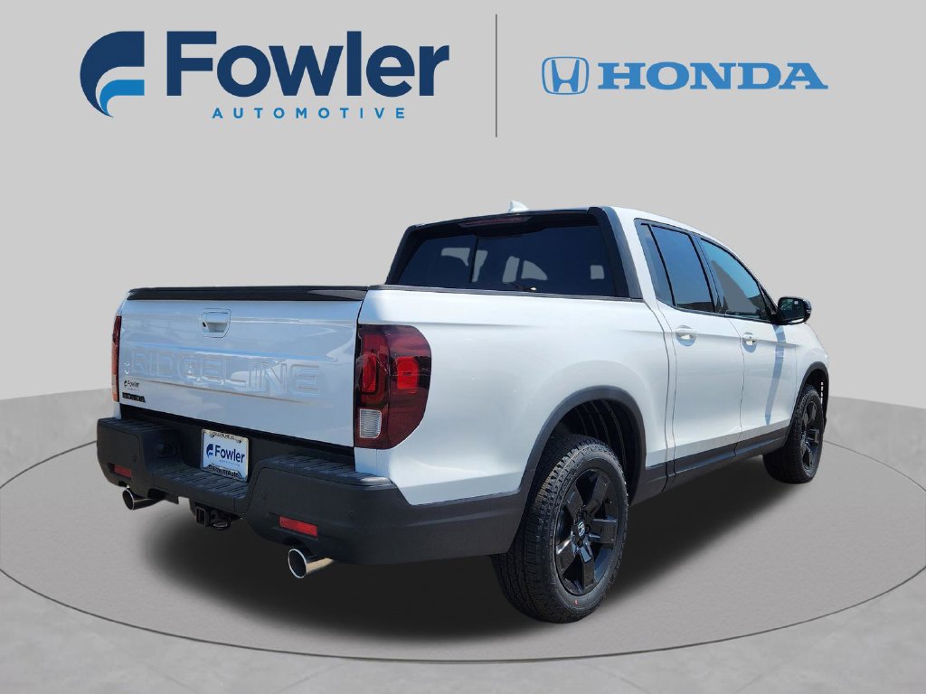 New 2026 Honda Ridgeline Black Edition image 6
