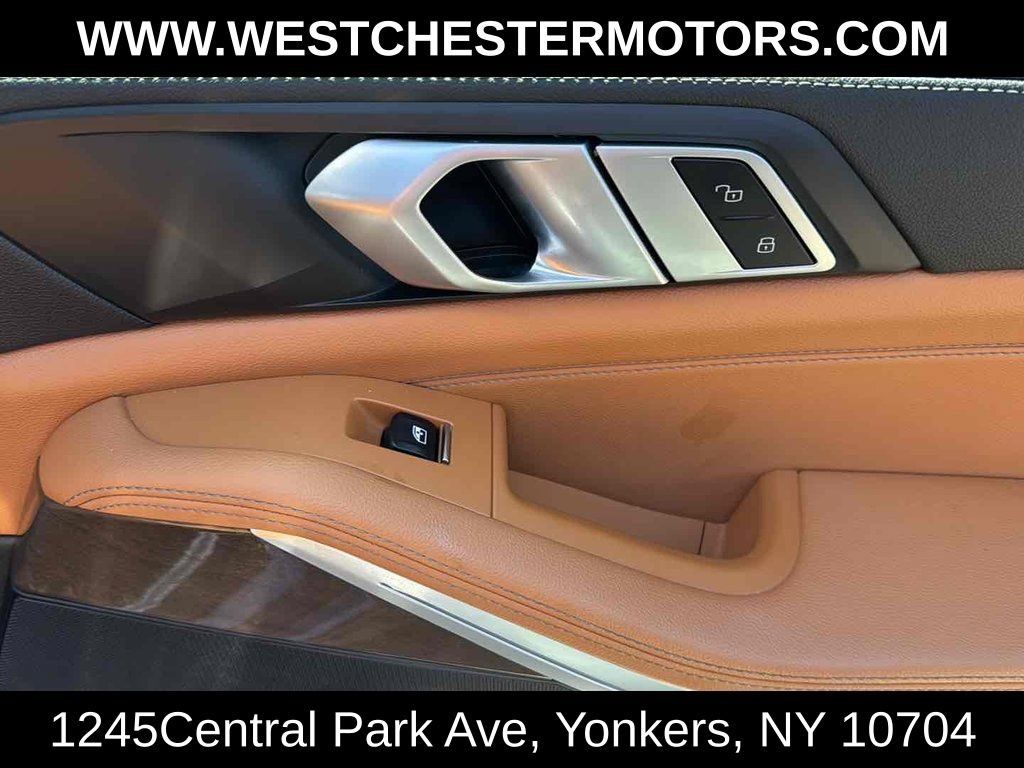 Used 2021 BMW X5 M50i w/ Premium Essential Package AWD/4WD image 14