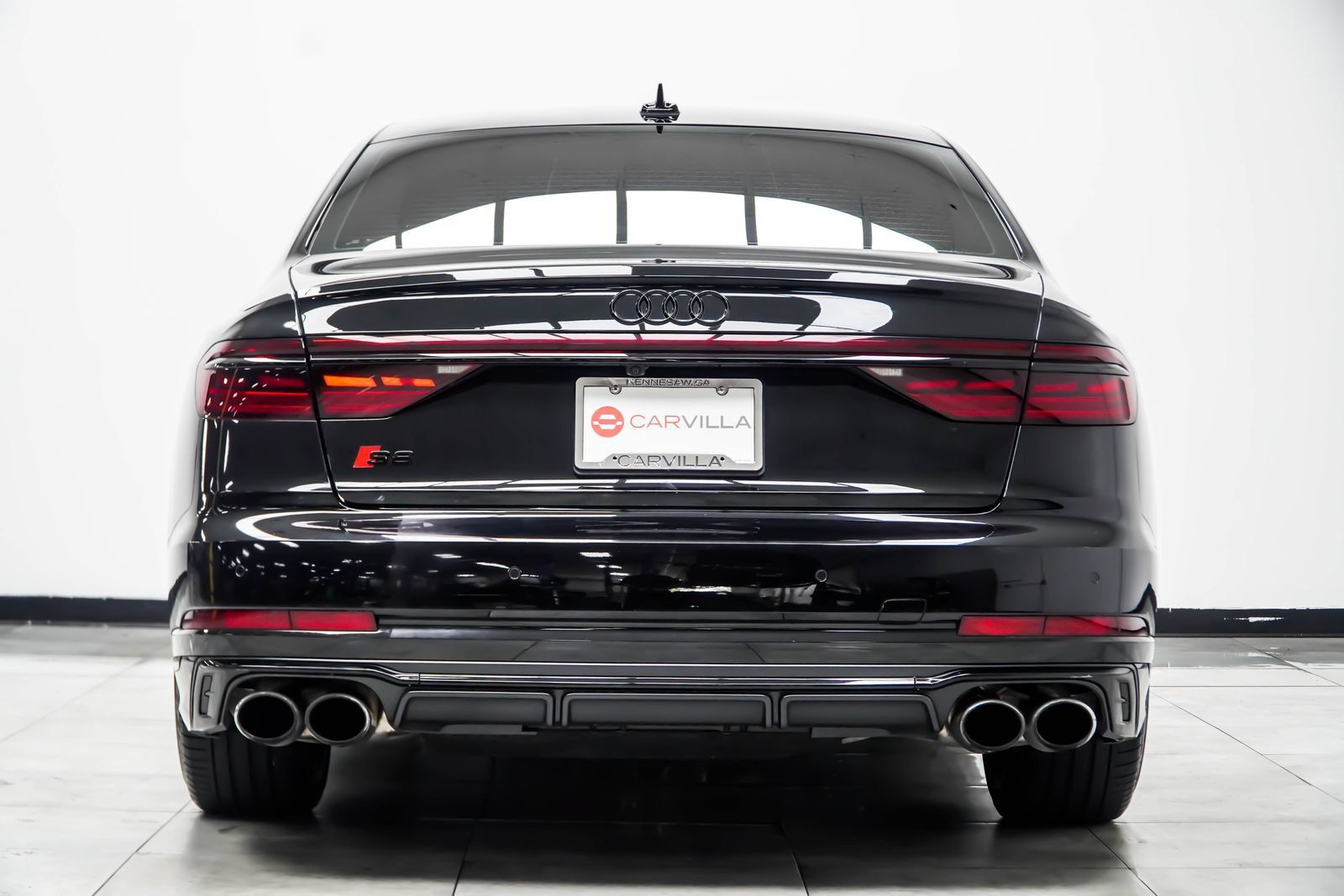 Used 2024 Audi S8 w/ S8 Comfort Plus Package AWD/4WD image 17