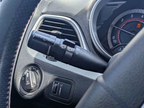 Used 2019 Dodge Journey GT FWD image 25