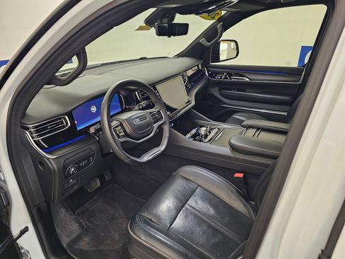 Used 2024 Jeep Grand Wagoneer L Series II w/ Quick Order Packagew 28T image 13