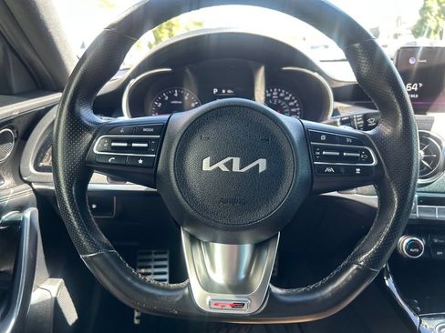 Used 2022 Kia Stinger GT-Line AWD/4WD image 17