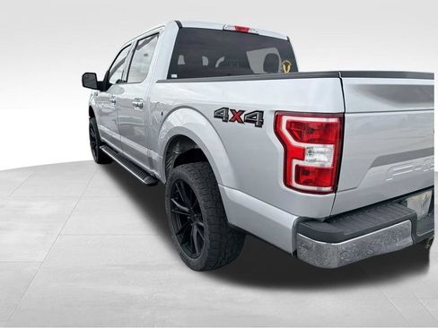 Used 2018 Ford F150 XLT w/ Equipment Group 301A Mid AWD/4WD image 9