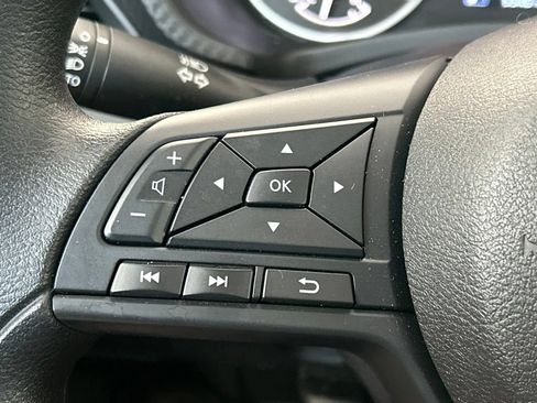 Certified 2025 Nissan Sentra S FWD image 24