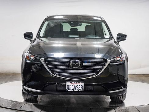 Used 2018 MAZDA CX-9 Touring w/ Touring Premium Package FWD image 2