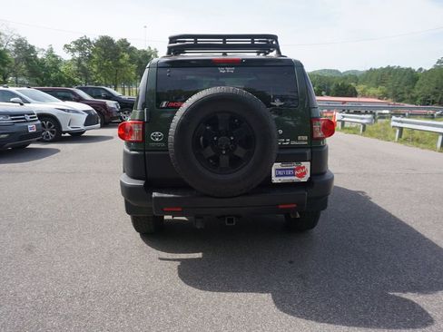 Used 2011 Toyota FJ Cruiser 4WD w/ Trail Teams Special Edition image 16