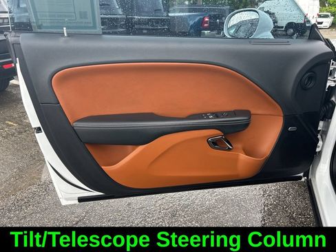 Used 2019 Dodge Challenger SRT Hellcat RWD image 30