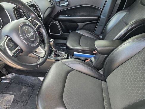 Used 2019 Jeep Compass Altitude image 14