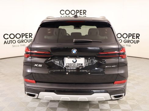 Used 2025 BMW X5 xDrive40i w/ Premium Package image 23