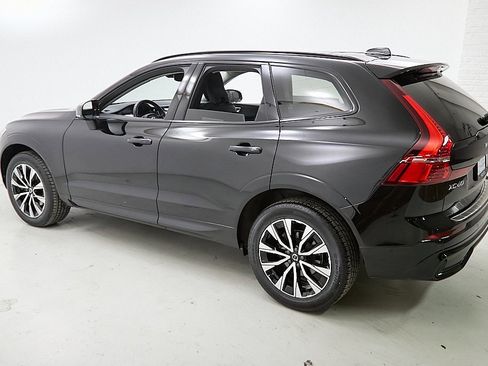 Certified 2024 Volvo XC60 B5 Plus w/ Protection Package Premier image 7