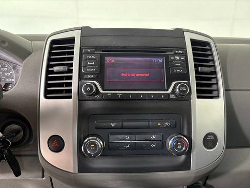 Used 2016 Nissan Frontier SV RWD image 15