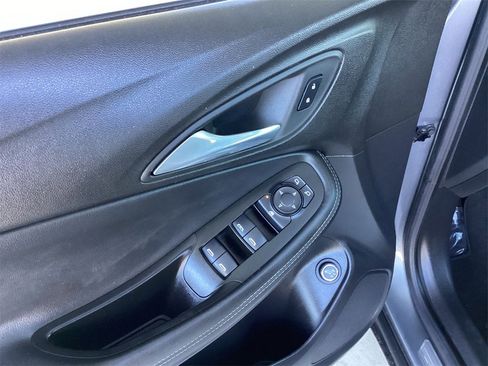 Certified 2022 Buick Encore GX Select image 23