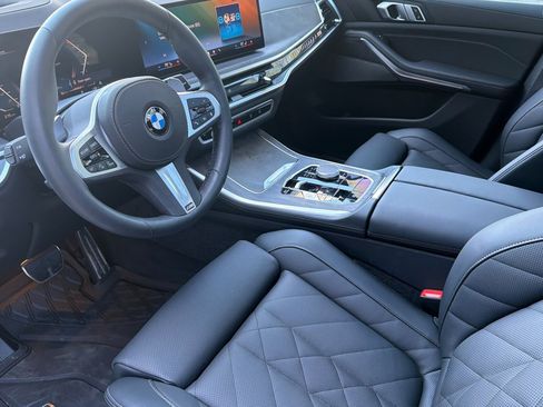 Used 2026 BMW X5 sDrive40i image 11