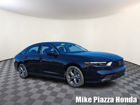 New 2026 Honda Accord EX-L image 1