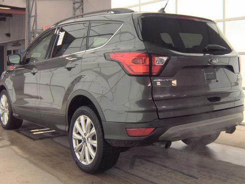 Used 2019 Ford Escape SEL image 5